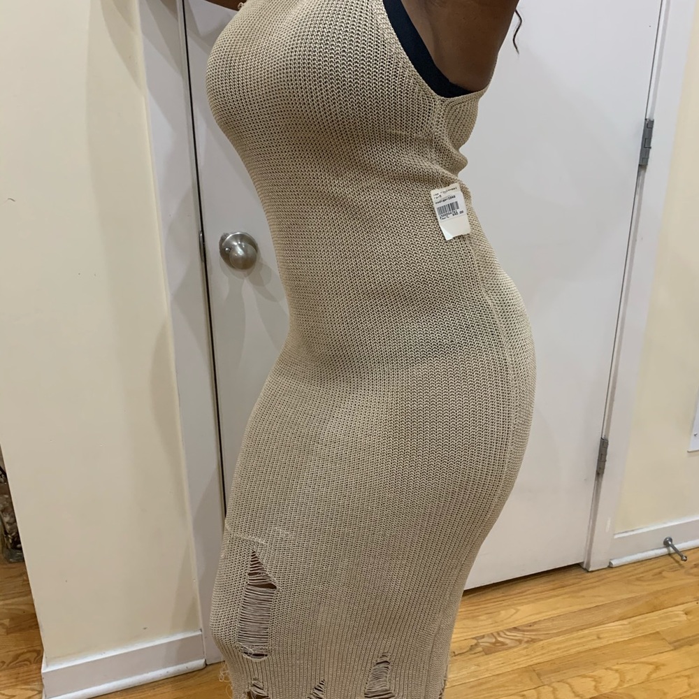 Distressed Dress☺️ - Picture 3 of 3